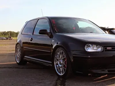 Gebraucht VW Golf IV Edition 236 PS (173 kW) 2003 Schwarz Limousine