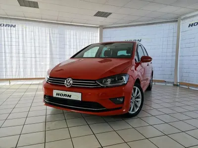 Używany VW Golf Highline 125 KM (91 kW) 2015 Pomarańczowy SUV