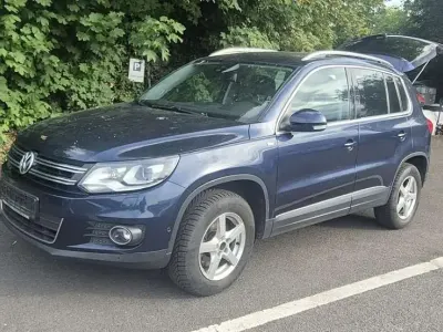 Gebraucht VW Tiguan Cup 179 PS (131 kW) 2014 Night blue metallic SUV