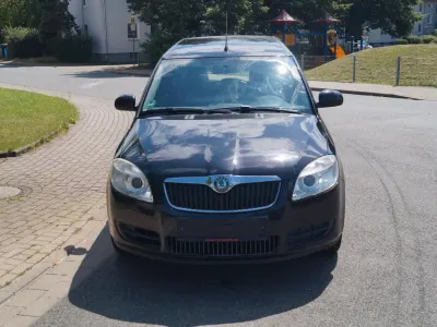 Gebraucht Skoda Roomster Style 105 PS (77 kW) 2010 Schwarz Van / Kleinbus
