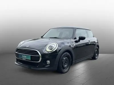 Używany Mini Cooper 136 KM (100 kW) 2019 Czarny Hatchback