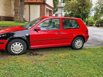 VW Golf IV
