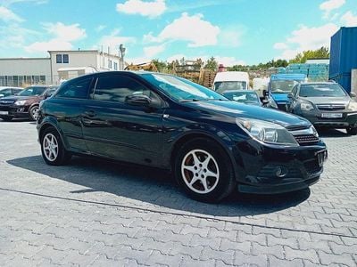 Opel Astra GTC