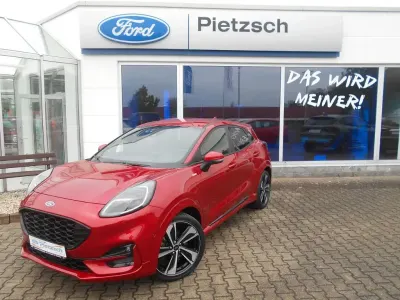 Używany Ford Puma ST-Line X 125 KM (91 kW) 2021 Czerwony SUV