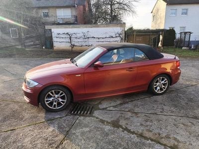 Rot Gebraucht 2008 BMW 118 Cabriolet Cabrio | 7.600 € (Fairer Preis)
