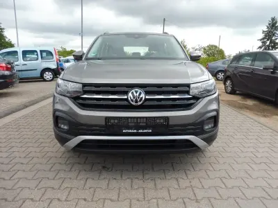 Używany VW T-Cross Basis 116 KM (85 kW) 2019 Szary SUV
