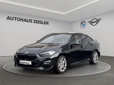 Saphirschwarz Gebraucht 2024 BMW 220 Comfort Edition Coupé | 33.440 € (Guter Preis)