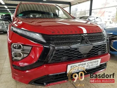 Gebraucht Mitsubishi Eclipse Cross Select 98 PS (72 kW) 2022 Rot SUV