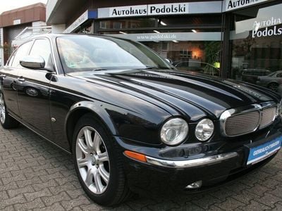 Schwarz Gebraucht 2007 Jaguar XJ6 Executive Limousine | 7.777 €