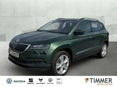 Gebraucht Skoda Karoq Style 143 PS (105 kW) 2021 Emerald grün metallic SUV