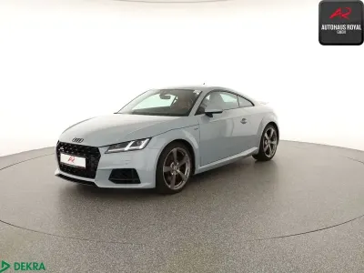 Gebraucht Audi TT Sport 245 PS (180 kW) 2019 Pfeilgrau perleffekt Coupé