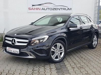 Gebraucht Mercedes GLA220 177 PS (130 kW) 2016 Schwarz SUV