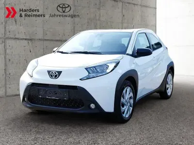 Gebraucht Toyota Aygo 72 PS (52 kW) 2023 Weiss