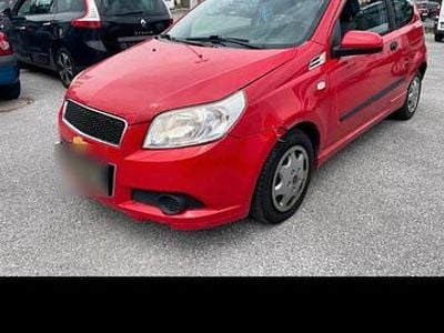 Gebraucht Chevrolet Aveo 75 PS (55 kW) 2010 Rot Kleinwagen