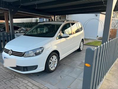 Gebraucht VW Touran 105 PS (77 kW) 2015 Weiß Van / Kleinbus