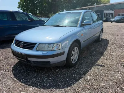 Gebraucht VW Passat Basis 150 PS (110 kW) 1998 Limousine