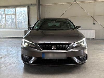 Usata Seat Leon XCELLENCE 150 CV (110 kW) 2017 Grigio Berlina