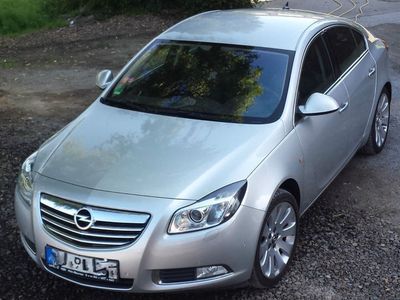 Gebraucht Opel Insignia Cosmo 160 PS (117 kW) 2010 Silber metallic Limousine