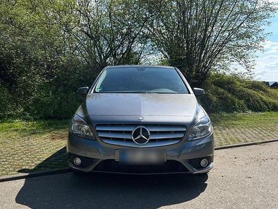 Usata Mercedes 200 136 CV (100 kW) 2014 Grigio Station wagon