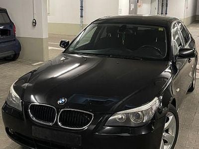 Schwarz Gebraucht 2006 BMW 520 Advantage Limousine | 3.750 € (Fairer Preis)