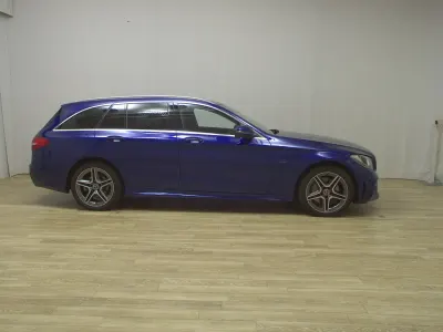 Gebraucht Mercedes C300 AMG line 194 PS (142 kW) 2021 Brillantblau metallic