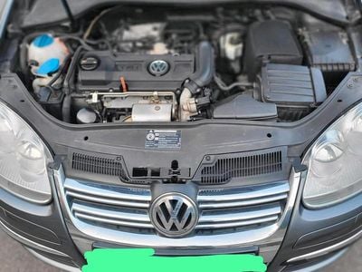 Gebraucht VW Golf V 122 PS (89 kW) 2009 Grau Kombi