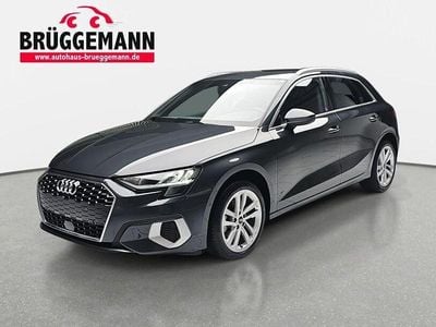 Manhattangrau metallic Gebraucht 2024 Audi A3 Advanced Limousine | 25.890 € (Guter Preis)