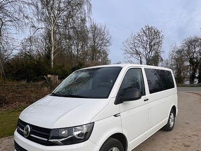 Second-hand VW T6 Trendline 150 CP (110 kW) 2016 Alb Van