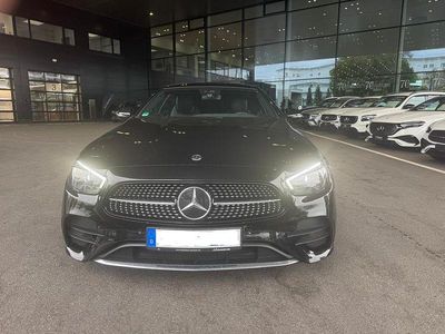 Gebraucht Mercedes E220 194 PS (142 kW) 2020 Schwarz Coupé