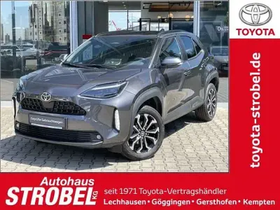 Gebraucht Toyota Yaris Plus 130 PS (95 kW) 2025 Marlin grau metallic Kleinwagen
