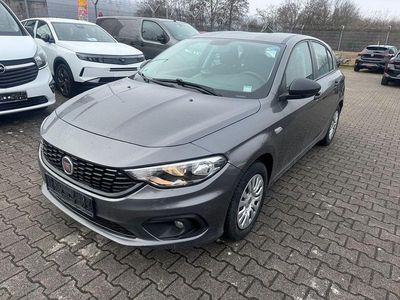 Gebraucht Fiat Tipo 95 PS (69 kW) 2017 Grau Limousine