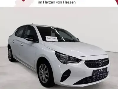 Używany Opel Corsa Edition 75 KM (55 kW) 2021 Biały Hatchback