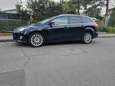 Usata Ford Focus 125 CV (91 kW) 2013 Nero Station wagon