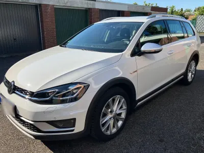 Brugt VW Golf Alltrack 179 HK (131 kW) 2018 Hvid Stationcar