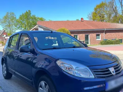 Second-hand Dacia Sandero 80 CP (58 kW) 2009 Albastru Break