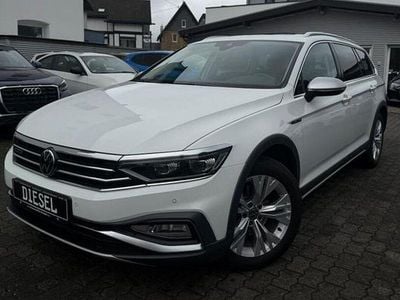 Gebraucht VW Passat Alltrack 200 PS (147 kW) 2022 Weiß Kombi
