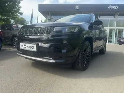 Gebraucht Jeep Compass Altitude 131 PS (96 kW) 2023 Solid black (5ck) SUV