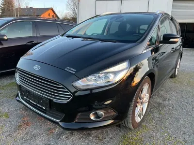 Gebraucht Ford S-MAX Titanium 160 PS (117 kW) 2018 Schwarz Van / Kleinbus