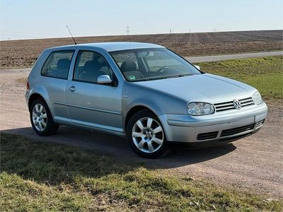 Gebraucht VW Golf IV 101 PS (74 kW) 2003 Blau Limousine