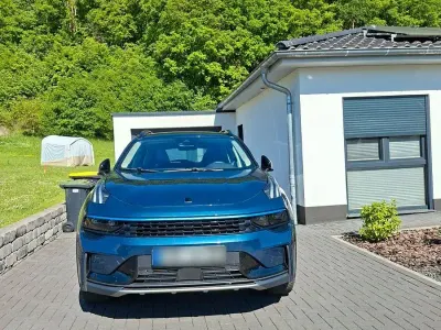 Gebraucht Lynk & Co 01 143 PS (105 kW) 2022 Schwarz SUV