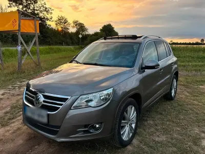 Gebraucht VW Tiguan 200 PS (147 kW) 2009 Braun SUV
