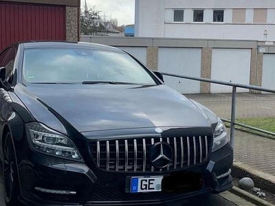 Schwarz Gebraucht 2011 Mercedes CLS500 AMG Coupé | 24.999 €