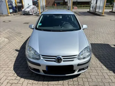 Gebraucht VW Golf IV Trendline 105 PS (77 kW) 2004 Silber Limousine