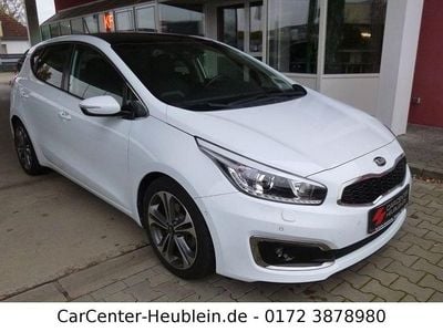 Gebraucht Kia Ceed 135 PS (99 kW) 2016 Weiß Kleinwagen