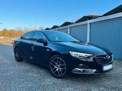 Gebraucht Opel Insignia Business 140 PS (102 kW) 2017 Schwarz Limousine