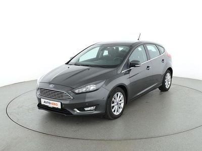 Grau Gebraucht 2018 Ford Focus Titanium Limousine | 11.710 € (Superpreis)