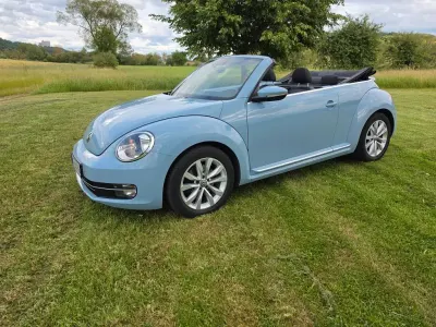 Gebraucht VW Beetle Design 160 PS (117 kW) 2014 Blau Kleinwagen