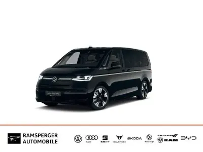 Gebraucht VW Multivan Style 177 PS (130 kW) 2025 Deep black perleffekt Van / Kleinbus