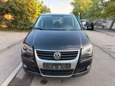 Gebraucht VW Touran Cross 140 PS (102 kW) 2009 Schwarz Van / Kleinbus
