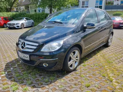 Gebraucht Mercedes B200 136 PS (100 kW) 2008 Schwarz Van / Kleinbus